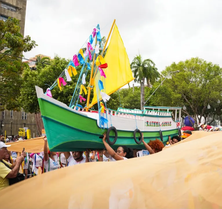 Batalhão da Estrela leva cores, ritmos e referências da cultura amazônica ao Arrastão do Círio.