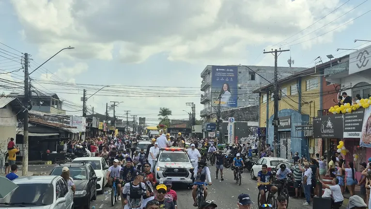 Pelas rua de Ananindeua.