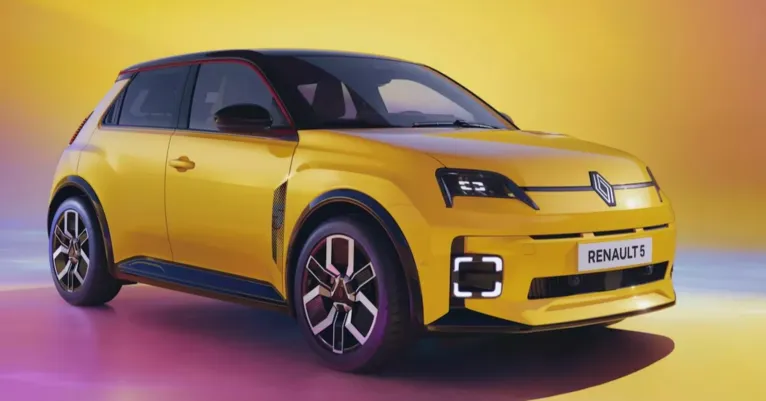 O clássico Renault 5 está de volta, agora com motor elétrico e visual inspirado no original.