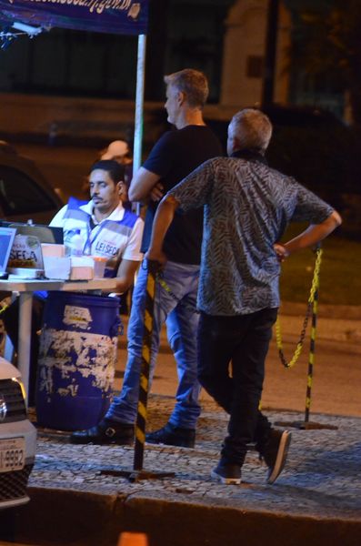 
        
            Marcello Novaes é parado em blitz da Lei Seca depois de curtir noite carioca
        
    