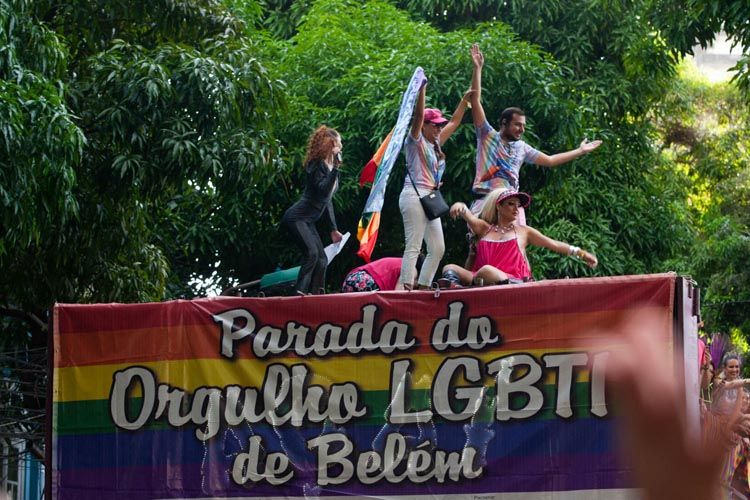 
        
        
            Veja como foi a parada LGBTQI+
        
    