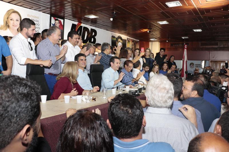 
        
        
            MDB apresenta presidente no Pará e filia novos deputados estaduais
        
    