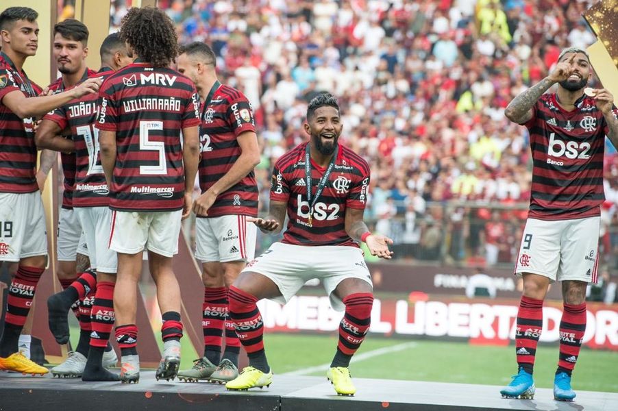 
        
        
            Flamengo bicampeão da Libertadores; veja fotos da festa
        
    