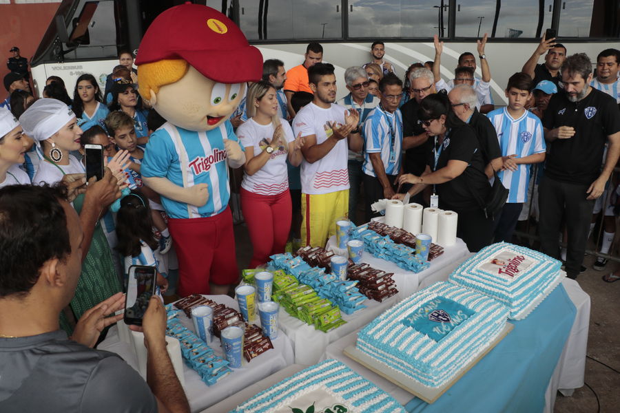 
        
        
            Veja as fotos: no dia do aniversário do Paysandu, Castanhal acaba com a festa
        
    