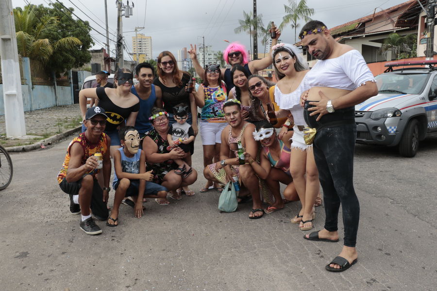 
        
        
            Bloco
Chulé de Pato animou a Quarta de Cinzas no Guamá
        
    