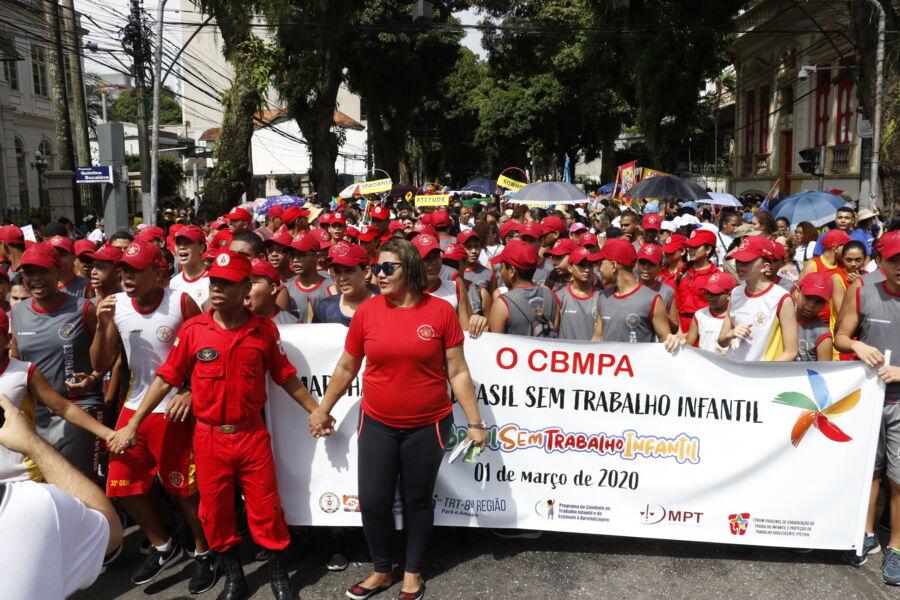 
        
        
            Veja imagens da II Marcha de Belém Contra o Trabalho Infantil
        
    
