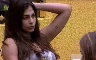 Imagem ilustrativa da notícia Mari fica abalada ao saber que Rafa falava mal dela dentro da casa; veja vídeo