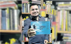 Imagem ilustrativa da notícia Escritor marabaense faz live para lançar livro em seu perfil no Face