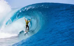 Imagem ilustrativa da notícia Mundial de surfe é adiado para junho após decisão da WSL