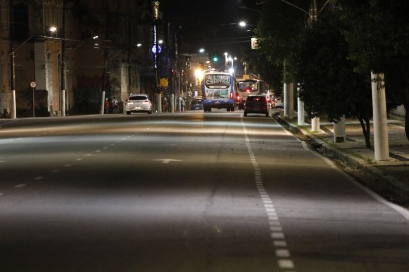 
        
        
            Veja imagens do lockdown em Belém  na noite desta sexta (26)
        
    