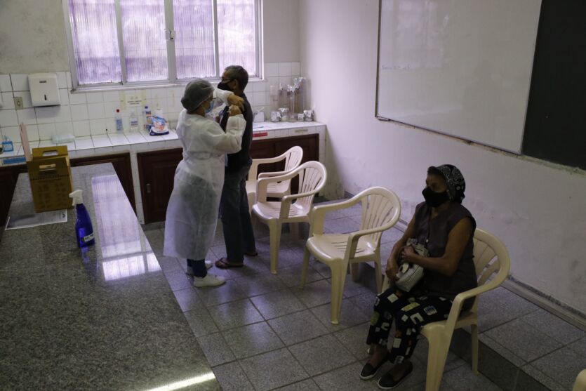 
        
        
            Galeria: primeiro dia de vacinação de idosos entre 80 e 82 anos em Belém
        
    