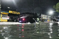 Imagem ilustrativa da notícia Chuva castiga Belém na madrugada e volta a alagar bairros