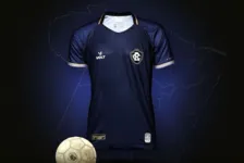 Uniforme do Clube do Remo utilizado na temporada de 2021.