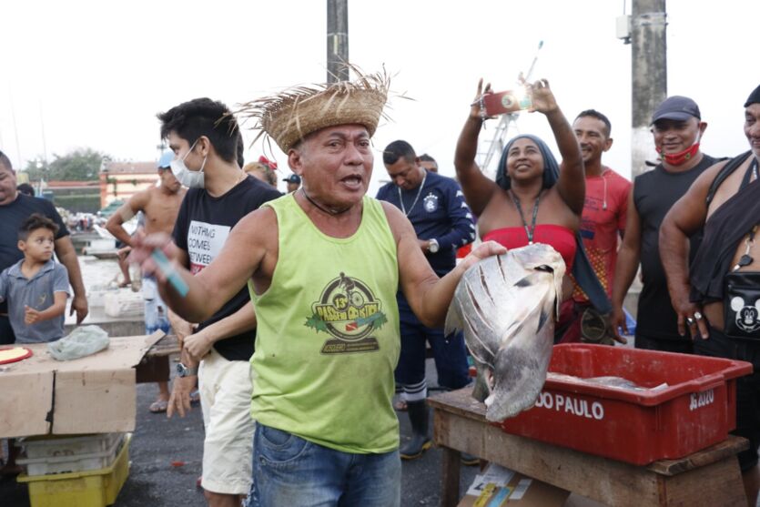 
        
        
            Pesqueiros realizam protesto no Ver-o-Peso. Veja as fotos
        
    