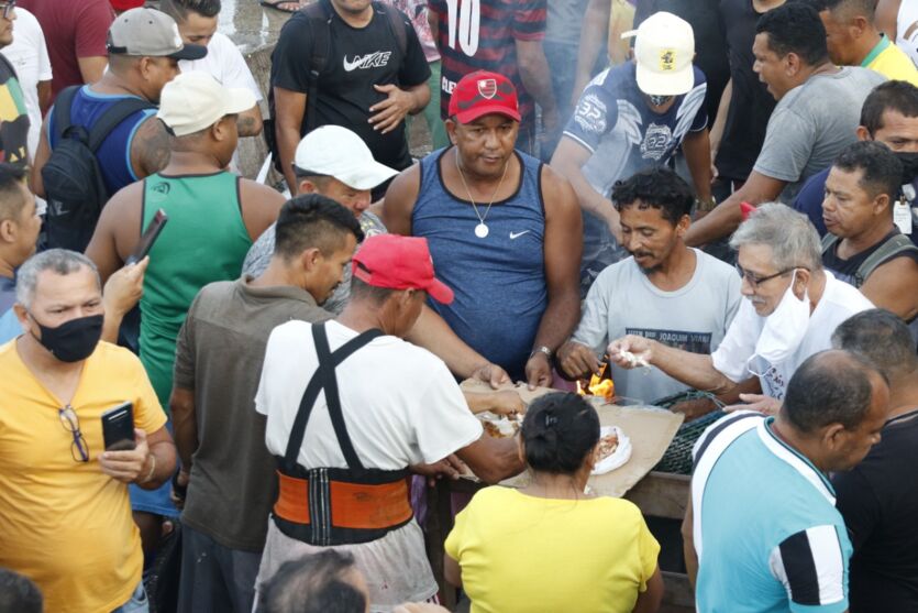 
        
        
            Pesqueiros realizam protesto no Ver-o-Peso. Veja as fotos
        
    