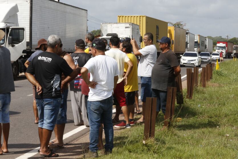 
        
        
            Caminhoneiros
bloquearam rodovias federais no Pará
        
    
