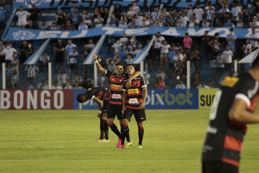
        
        
            As fotos da derrota e confusão no jogo Paysandu x Ituano
        
    