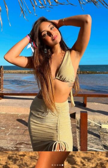 
        
            Galeria: conheça a influencer que trocou beijos com Medina
        
    
