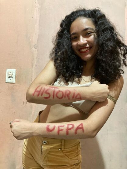 
        
        
            Calouros
comemoram a aprovação na UFPA. Vejas as fotos
        
    