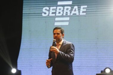 Prefeitos empreendedores ganham prêmio do Sebrae
