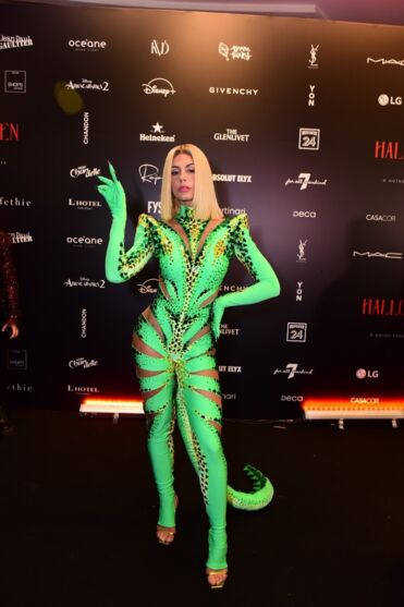 
        
        
            Famosos capricham nas fantasias para Halloween da Sephora
        
    