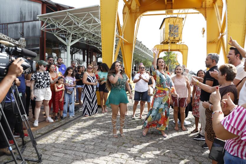 
        
        
            Veja os bastidores da gravação do Melhor da Tarde em Belém
        
    