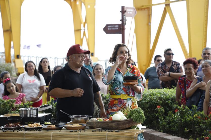 
        
        
            Veja os bastidores da gravação do Melhor da Tarde em Belém
        
    