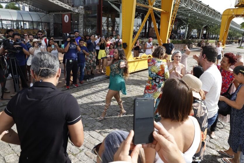 
        
        
            Veja os bastidores da gravação do Melhor da Tarde em Belém
        
    