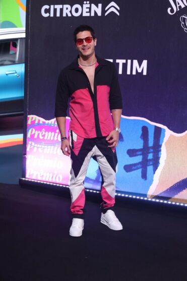 
        
            Veja os famosos no tapete vermelho do Prêmio Multishow
        
    