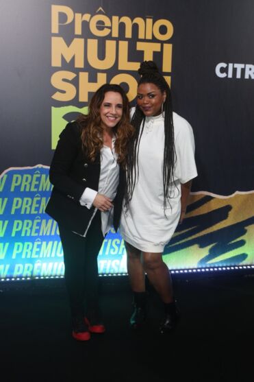 
        
            Veja os famosos no tapete vermelho do Prêmio Multishow
        
    