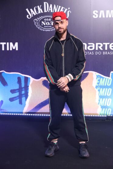 
        
            Veja os famosos no tapete vermelho do Prêmio Multishow
        
    