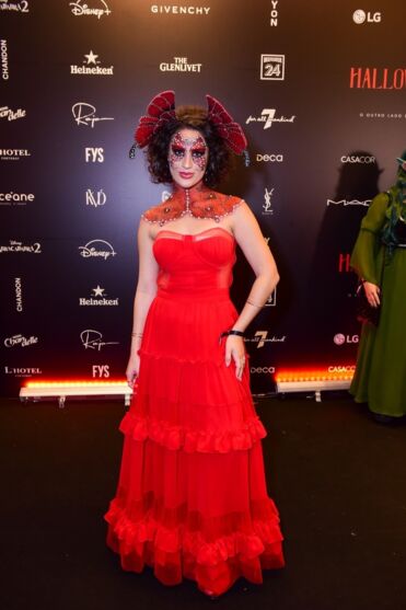 
        
        
            Famosos capricham nas fantasias para Halloween da Sephora
        
    