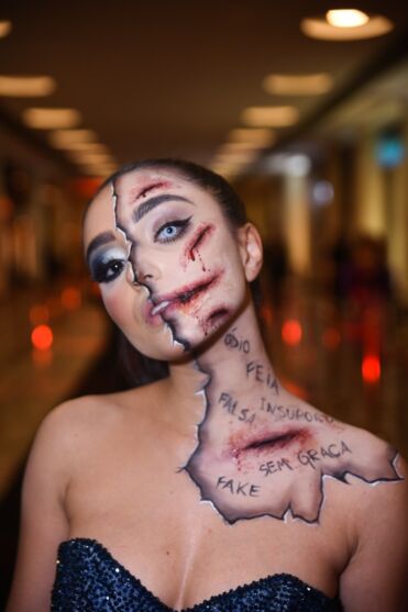 
        
        
            Famosos capricham nas fantasias para Halloween da Sephora
        
    