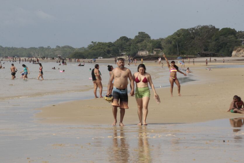 
        
            Outeiro tem feriado da Independência de praias tranquilas 
        
    