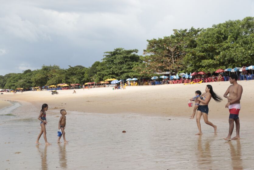 
        
            Outeiro tem feriado da Independência de praias tranquilas 
        
    
