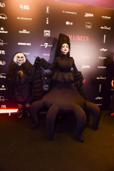 
        
        
            Famosos capricham nas fantasias para Halloween da Sephora
        
    