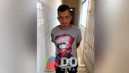 Ronaldo Monteiro Araújo  foi  preso sentado na calçada da casa da avó em Itupiranga