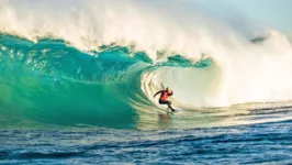 Ítalo Ferreira nas ondas