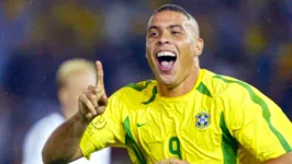 Ronaldo foi o artilheiro da Seleção e autor de dois gols na final