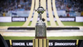 Flamengo, Internacional, Palmeiras, Atlético-MG e Athletico-PR continuam na busca pelo mais cobiçado troféu das Américas