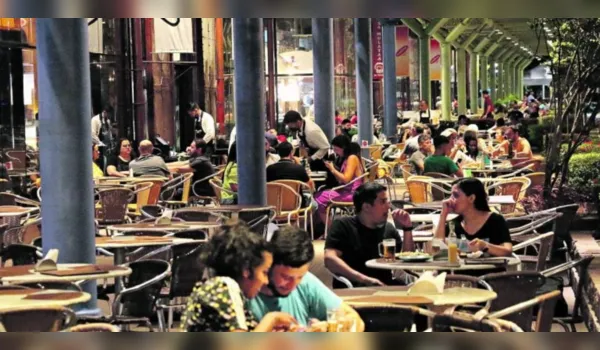 Adesão do Pará: o que abre e fecha no feriado em Belém