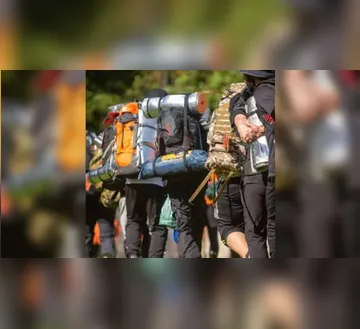 É preciso subir montanha para ser um "homem de verdade"? Psicóloga responde