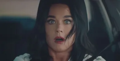 Bandaids: Katy Perry manda indireta para ex-noivo em música