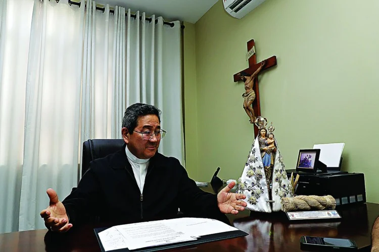 "Todos querem ver o Papa": Dom Júlio fala sobre convite para o Círio 2026