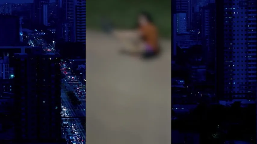 Imagem ilustrativa da notícia Vídeo: mulher é esfaqueada na mão pelo companheiro no PA
