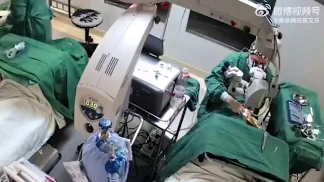 Imagem ilustrativa da notícia Vídeo: médico dá socos em paciente idosa durante cirurgia