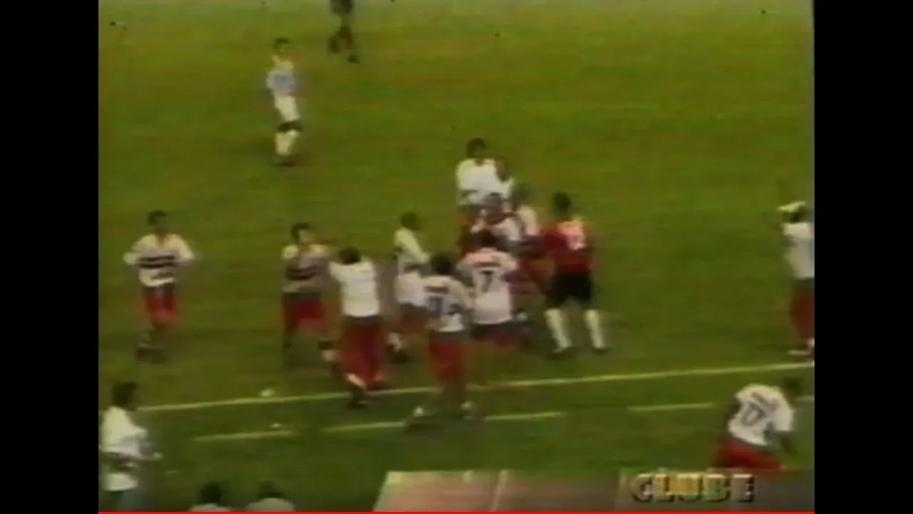 Imagem ilustrativa da notícia Paysandu X Botafogo-SP: reveja jogão de seis gols em 1998