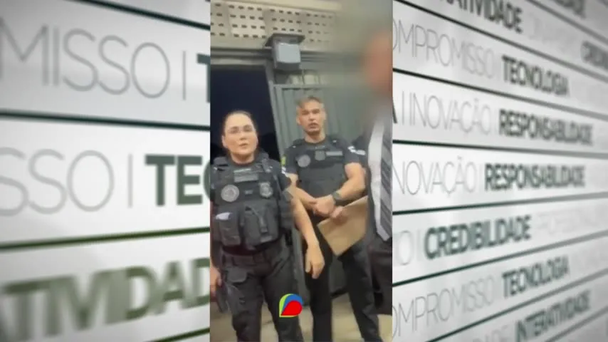 Imagem ilustrativa da notícia Vídeo: policiais invadem casa por engano em Goiânia