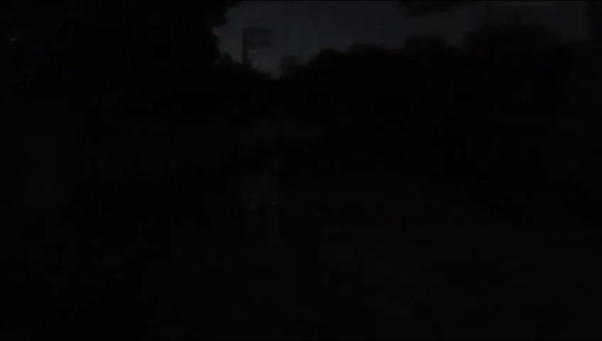 Imagem ilustrativa da notícia Vídeo: na escuridão, população de Ananindeua pede socorro