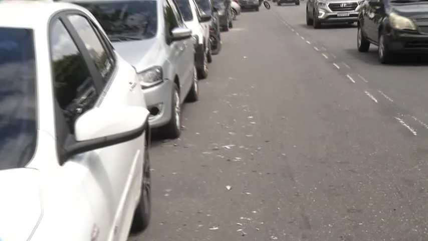 Imagem ilustrativa da notícia Veja o vídeo: carro colide e capota no bairro do Telégrafo
